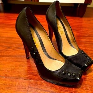 gwenstefani L.A.M.B. Collection leather pumps. EUC size 7 1/2